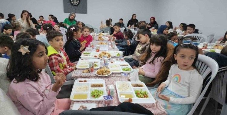 Geleneksel çocuk iftarı ve şenlikleri coşkuyla gerçekleşti
