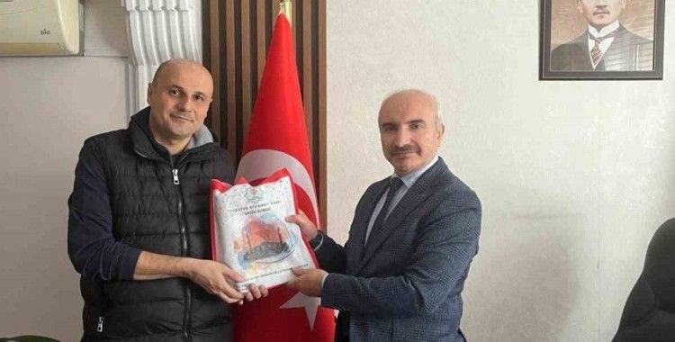 Gediz’de hayırsever vatandaştan örnek davranış
