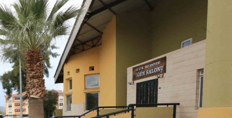 Selçuk’ta belediye sosyal tesisleri yaz sezonuna hazırlanıyor
