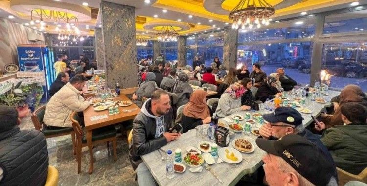 Altıntaş’ta şehit aileleri ve gaziler onuruna iftar verildi
