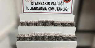 Diyarbakır'da uyuşturucu operasyonu: 5 şahsın üzerinden 13 bin 552 adet sentetik hap çıktı