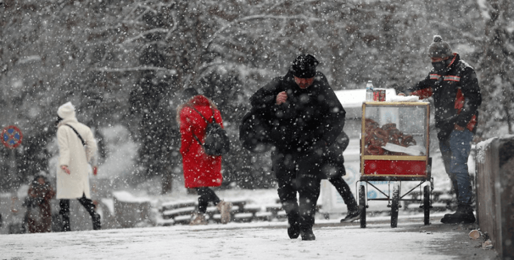 3 il için 'sarı' uyarı: Kar yağışına dikkat