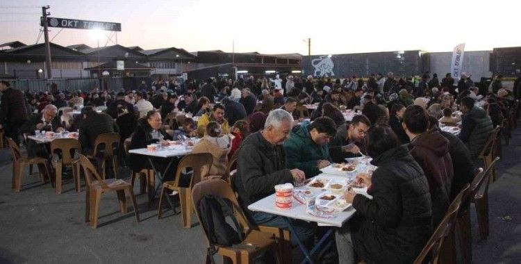 OKT Trailer’dan geleneksel iftar buluşması
