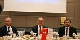 Malatya Girişim Grubu iftarında iş dünyası ve protokol bir araya geldi

