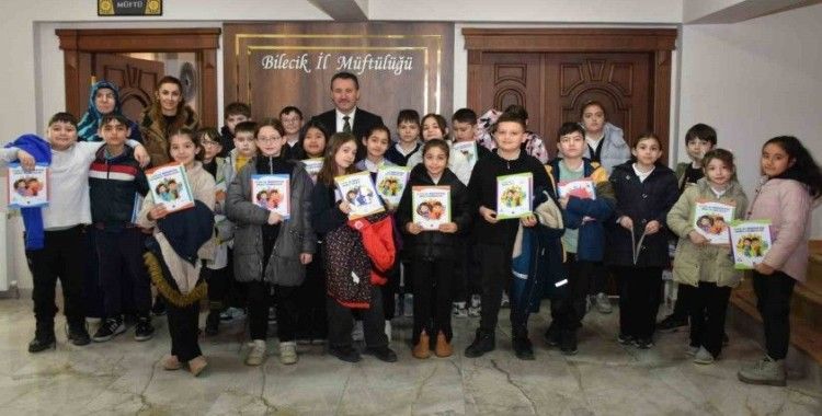 İl Müftüsü Ahmet Dilek, öğrencilerin sorularına cevapladı
