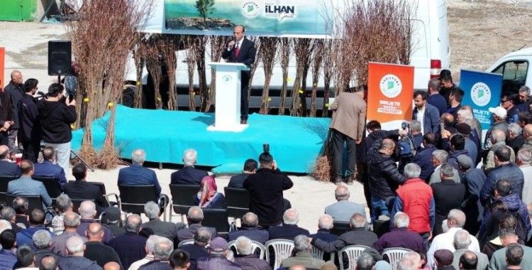 Yeşilyurt Belediyesi’nden çiftçilere 44 bin meyve fidanı desteği
