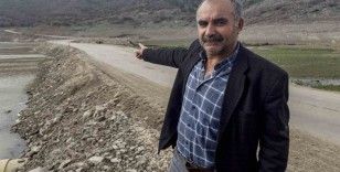 Sular çekilince ortaya çıkan yol 18 köyün ulaşımını kolaylaştırdı
