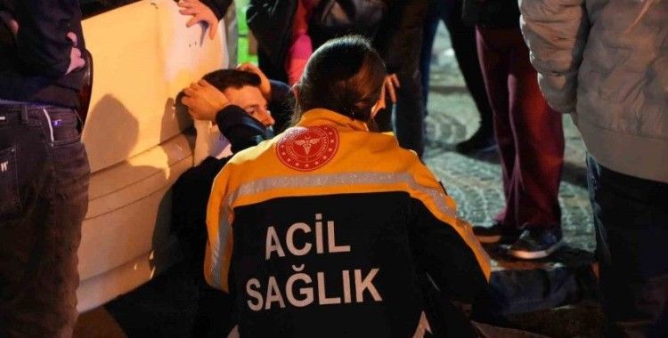 Edirne’de otomobilin yayalara çarpma anı kamerada: 3 yaralı
