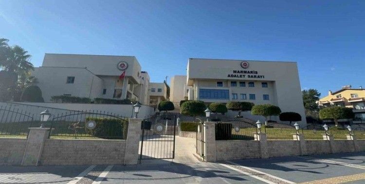 Marmaris’te tefecilik operasyonu 8 gözaltı
