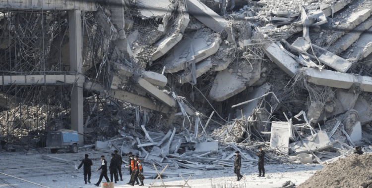 Myanmar'daki depremlerin ardından askeri hükümetten uluslararası yardım çağrısı: 'Ölü sayısı bini aşabilir'