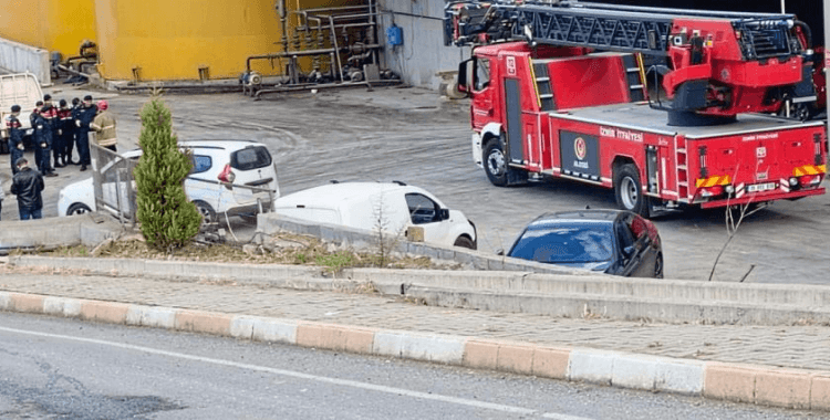 İzmir'de fabrikada patlama: 1 ölü, 4 ağır yaralı