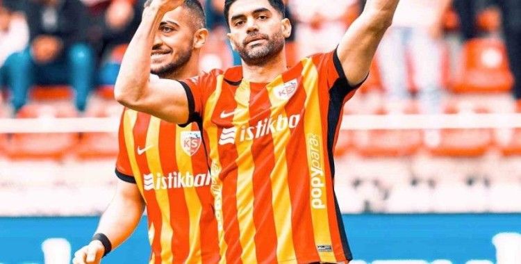 Talha ve Karimi ilk gollerini attı
