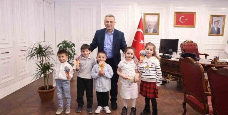 Minik öğrencilerin Ramazan Bayramı sevinci
