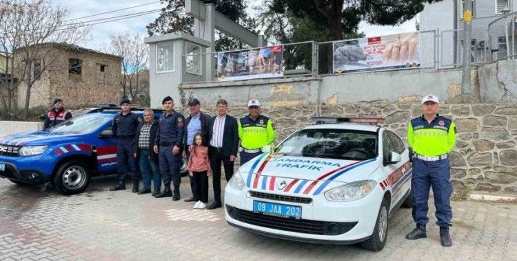 Kuyucak jandarmasından ’şekerli’ bayram denetimi
