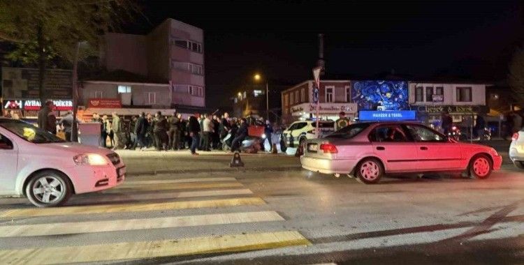 Gürültü sebebiyle çıkan kavgada ortalık savaş alanına döndü
