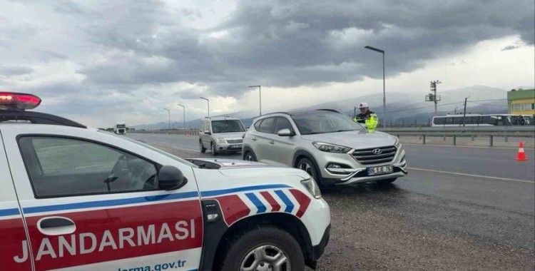 Salihli Jandarmadan ‘Bayram denetimi’
