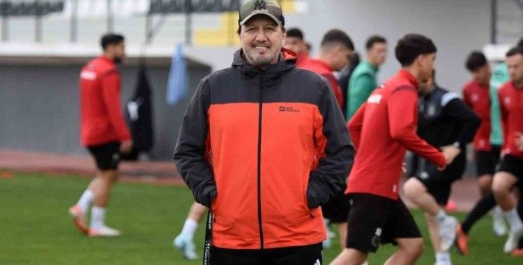 Taner Taşkın’dan Manisaspor taraftarlarına çağrı
