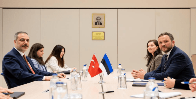 Dışişleri Bakanı Fidan, Estonya Dışişleri Bakanı Tsahkna ile bir araya geldi