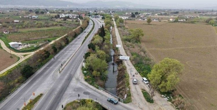 Güzelköy Deresi’nde hummalı çalışma
