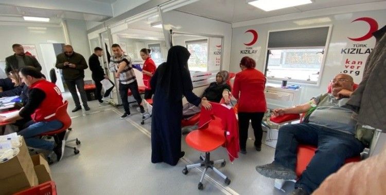 Kulu’da Kızılay kan alımına başladı
