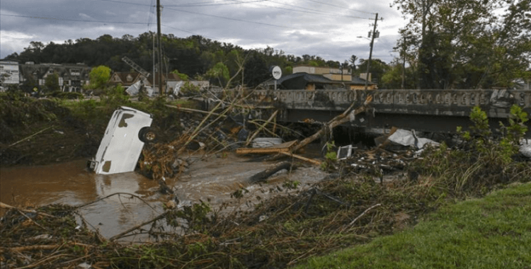 ABD'de etkili olan kasırgalarda 7 kişi hayatını kaybetti