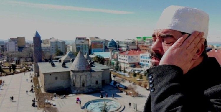 Erzurum’da 700 yıldır devam eden gelenek: Minarelerden yükselen "salâtüselamlar"
