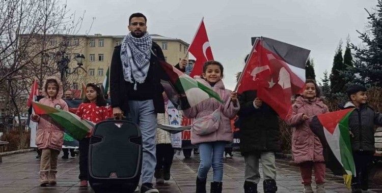 Sağlık çalışanlarının sessiz yürüyüşü 73. haftasında
