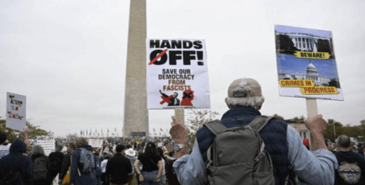 ABD'de Trump karşıtı protesto gösterileri yapıldı