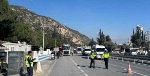 Otoyoldaki denetimde 11 sürücüye cezai işlem uygulandı
