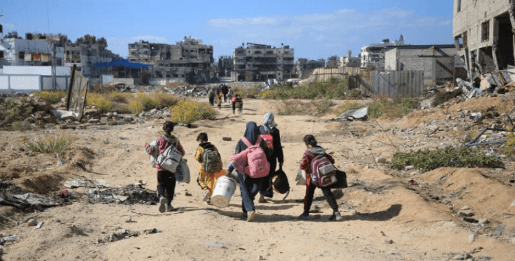 BM: İsrail'in ateşkesi bozmasının ardından Gazze'de yaklaşık 400 bin kişi yerinden edildi