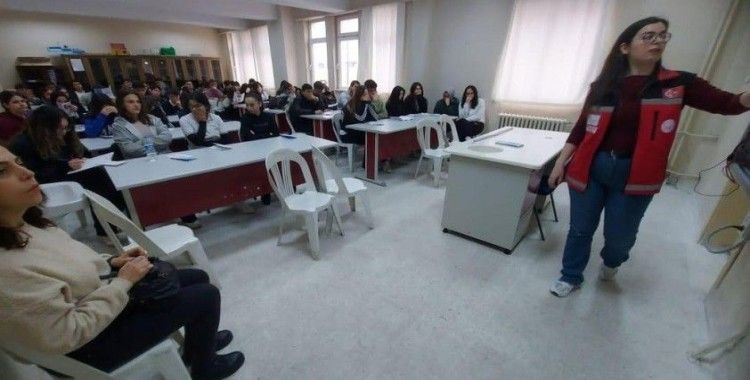 Sinop’ta öğrencilere seminer
