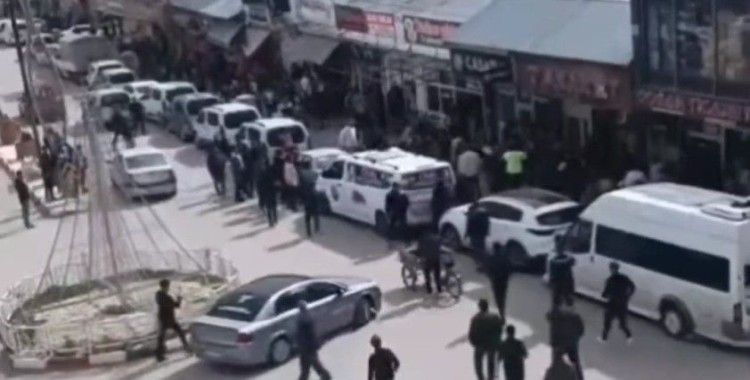 Erciş’te taşlı sopalı kavga