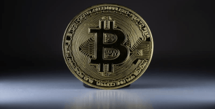 Bitcoin, ABD tarifelerinin 90 gün durdurulmasıyla 82 bin doların üzerine çıktı