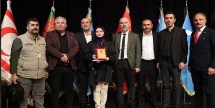 ’Özüm Sözüm Dede Korkut’ yarışmasında Bayburt’u Binbir temsil etti
