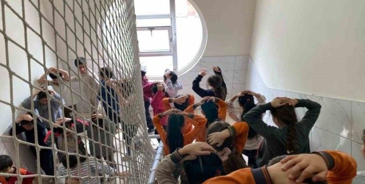 11 okulda afet farkındalık eğitimi
