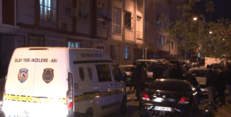 Tartıştığı sevgilisini bıçaklayıp annesini öldürdü