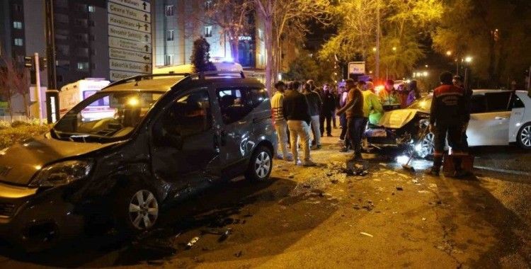 Kaza yapan alkollü sürücüden ilginç savunma: "Ağzımıza iki damla bir şey koyduk, üfledin mi çıkacak"
