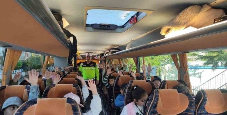 Jandarma ekipleri gezi öncesi bilgilendirdi
