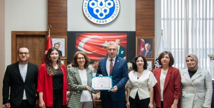 Sağlık Bilimleri Fakültesi Hemşirelik Bölümünün akreditasyon başarısı
