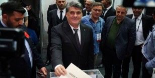 Beşiktaş sandığa gidiyor: 11 Mayıs'ta yeni başkan seçilecek