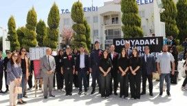 Selendi’de şehitler için sergi açıldı
