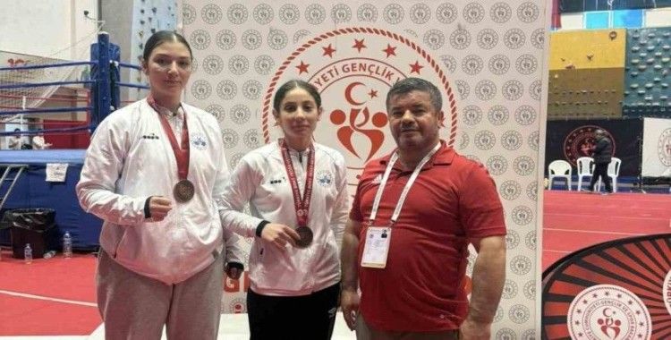 Elazığ’a Samsun’dan 2 madalya
