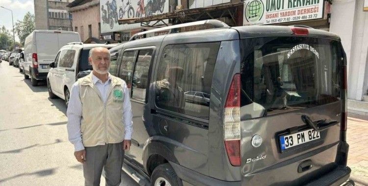 Hayırsever aracını Gazze’ye destek için bağışladı
