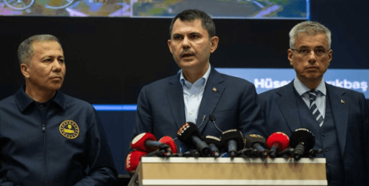 Bakan Kurum: 378 yapısal ihbar bize ulaştı, 12 bina tedbiren boşaltıldı