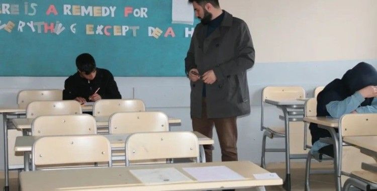 Diyadin’de umre ödüllü bilgi yarışması düzenlendi
