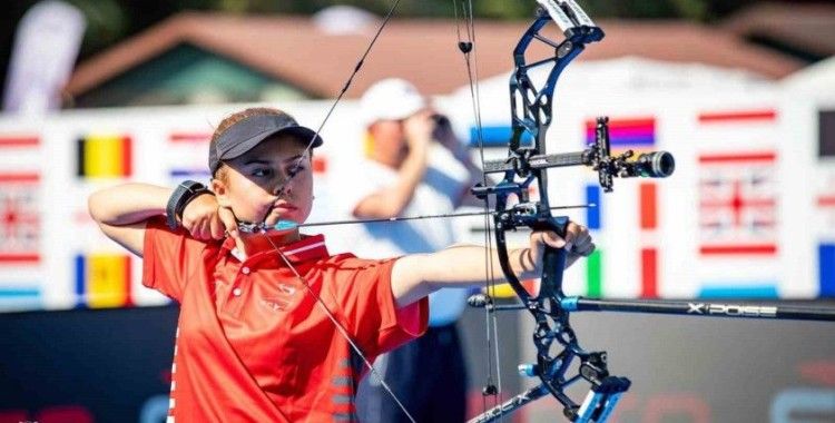 Büyükşehir okçularından çifte madalya
