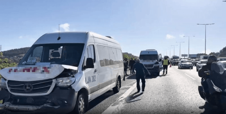 Kuzey Marmara Otoyolu'nda 8 araç birbirine girdi