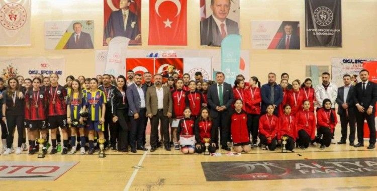 Futsal Yıldız Kızlar Türkiye İl Birinciliği sona erdi
