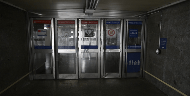 İspanya ve Portekiz'de milyonlarca kişiyi etkileyen geniş çaplı elektrik kesintisi yaşanıyor