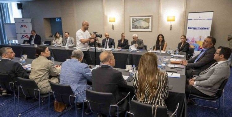 Dijital Dönüşüm ve İnsan Odaklı Liderlik Zirvesi için geri sayım başladı
